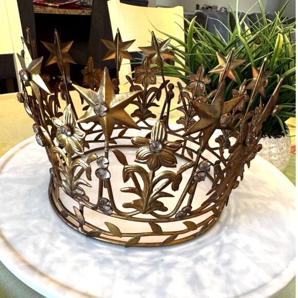 Stunning Anthropologie metal and jeweled crown tall and beautiful must see - Picture 4 of 4